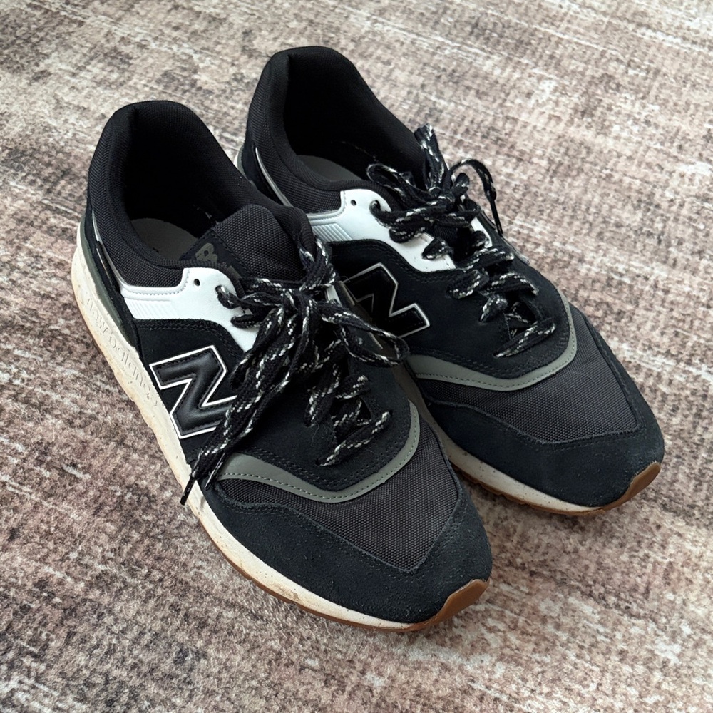 New Balance 997 H Men's Black  White Green Sneakers